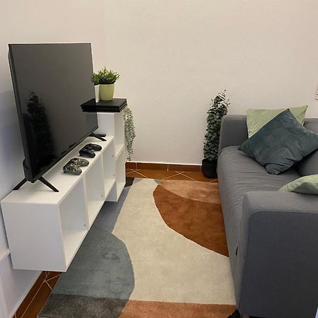 Birdie 3-Bdr Apartment Budapest Exterior foto